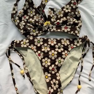Brown flower bikini set